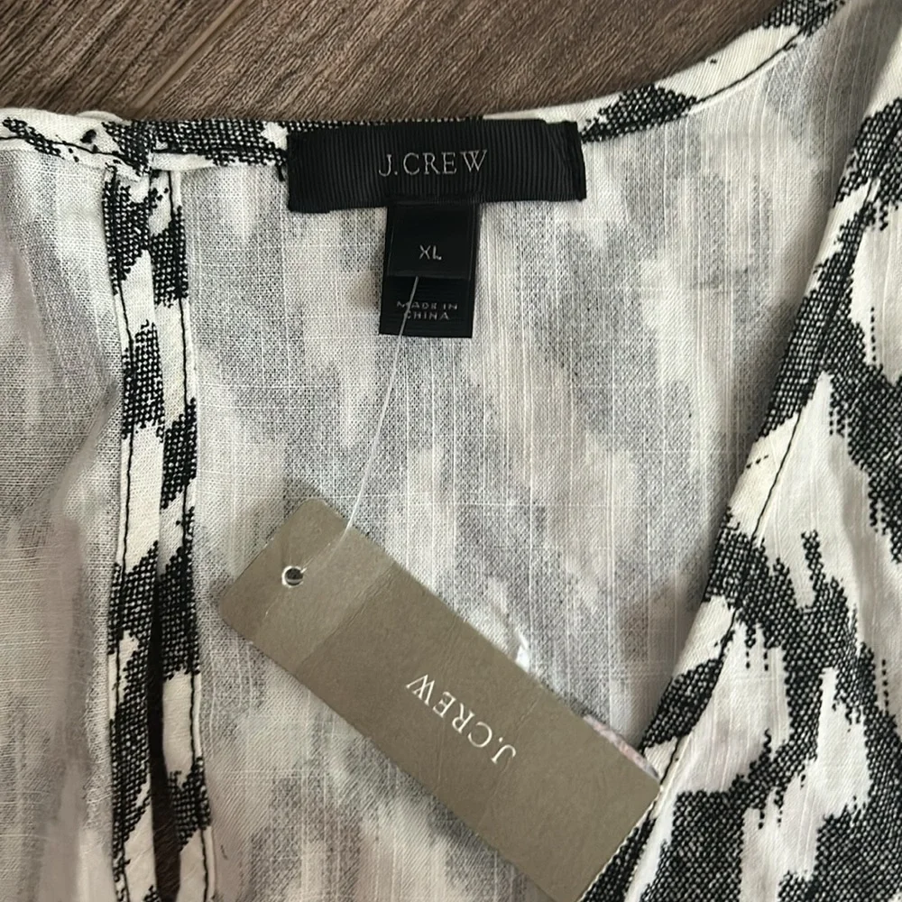 J. Crew Ikat vneck / pocketed Romper SZ XL NWT